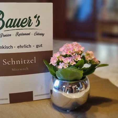Bauer'S Pension-Restaurant-Catering Grosshabersdorf Eksteriør billede