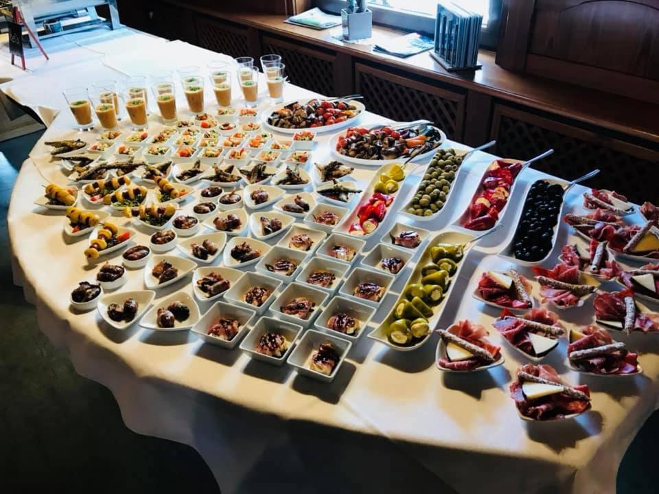 Bauer'S Pension-Restaurant-Catering Grosshabersdorf Eksteriør billede